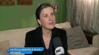 Paranaenses se desdobram para conseguir arranjar emprego Paranaenses se desdobram para conseguir arranjar emprego