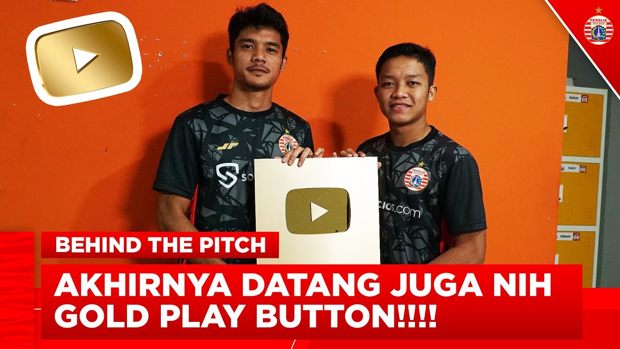 WELCOME! UNBOXING GOLD PLAY BUTTON! Rio Fahmi & Aji Kusuma Jadi Orang Pertama!