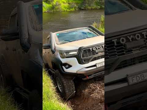 TOYOTA HILUX GR #toyotaoffroad #4x4 #4x4offroading #hilux #hiluxoffroad #offroad