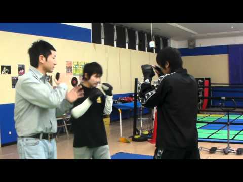 Boxing Traning 右ストレートとディフェンス