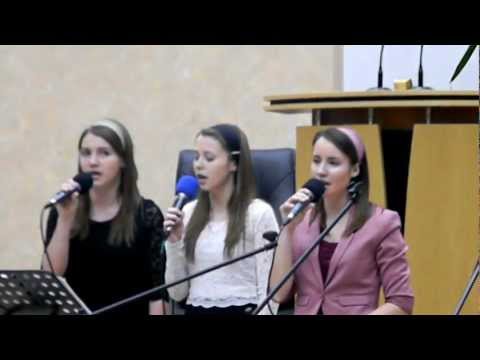 Surorile Dumitru - Doamne doresc sa fac voia Ta