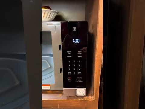 Setting the power level on LG Microwave
