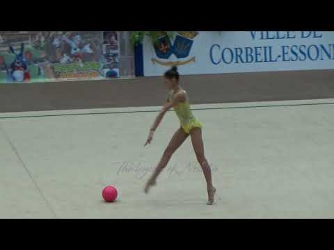 Radina TOMOVA (BUL) ball - 2020 Corbeil junior AA