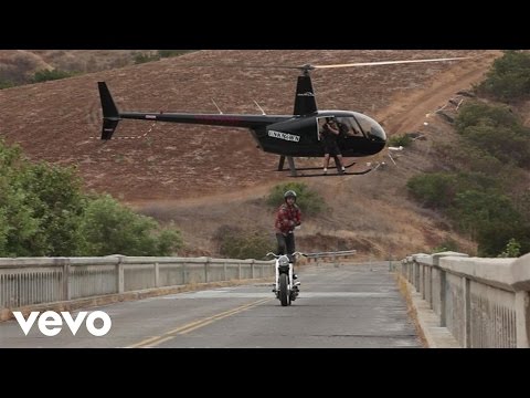 Redlight King - Born to Rise - Behind the Scenes