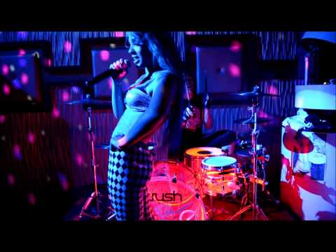 Diamond Dez Pow Pow!