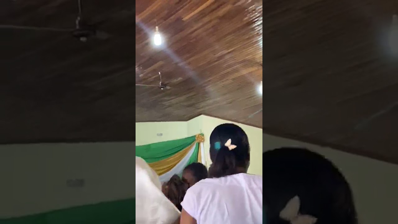 Anglican Church probes girls-kissing Priest scandal