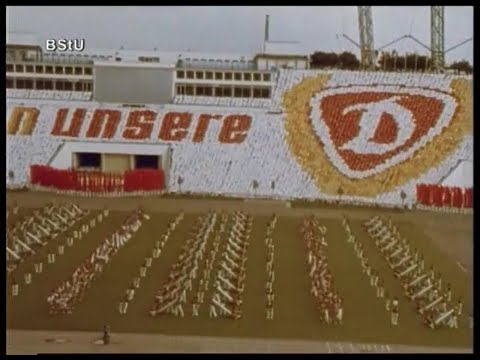Sportschau der SV Dynamo auf dem VIII.Turn- und Sportfest in Leipzig (MfS, DDR 1987)