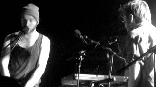 Wild Beasts &quot;Albatross&quot; Live in NYC