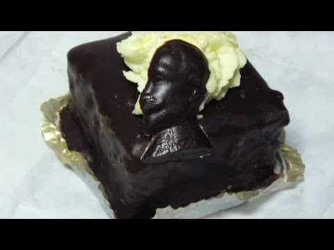 Historien bakom Gustav Adolf-bakelsen - Hela Sverige Bakar (TV4)