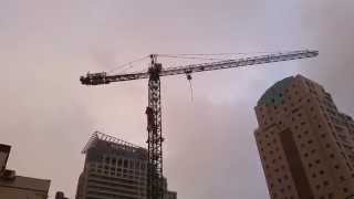 Cranes gone wild - Crane fails