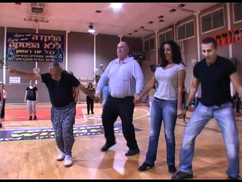 מושיקו הלוי מתארח בבית דני - יוני 2008