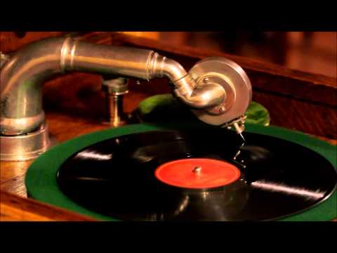 Rumours are Flying -  Frankie Carle and his Orchestra  - 1946