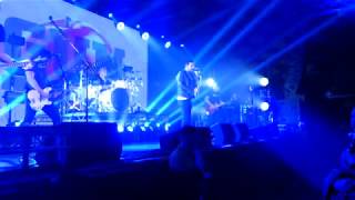GUN : "Tragic Heroes"   Live at Glasgow Barrowland 02.12.2017