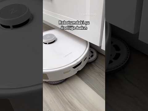 Roborock's new robot vacuum cleaner features corner sweeping and corner mopping