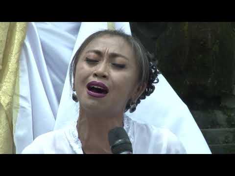 Karma , Trie Utami & Dewa Budjana