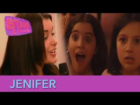 Jenifer interrompt un anniversaire - Stars à domicile #5