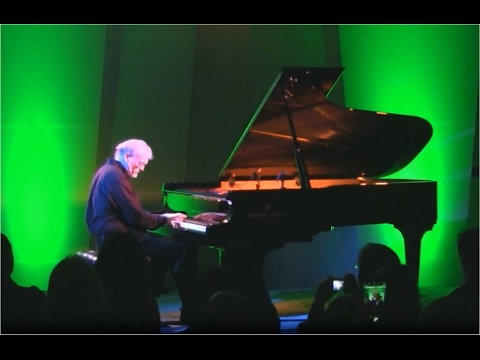 David Nevue - "Overcome" - Performed Live the 2017 Whisperings "All-Star" Concert