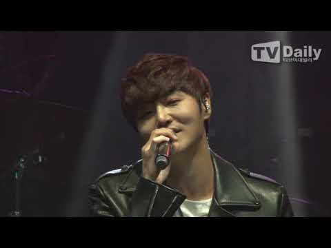 [TD영상] 정동하(Jung Dong Ha), 오랜만에 소극장에서 노래 불러 떨려요~ '내가 잘못했어' 무대