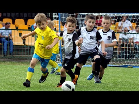 Korona Ostrołęka 2011 strzela w turnieju w Węgrowie