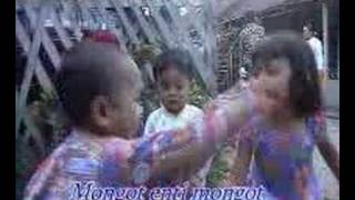 Download lagu Mongot enti mongot - sakdiah mp3 Download lagu Mongot enti mongot - sakdiah mp3