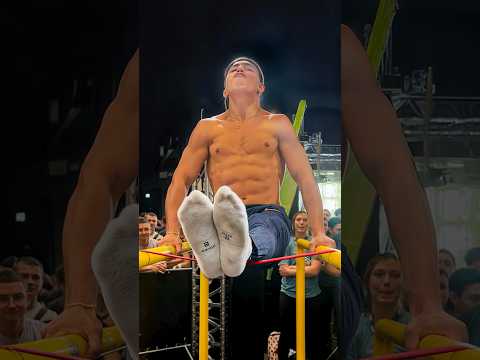 ¿Quién tiene los abdominales más fuertes?