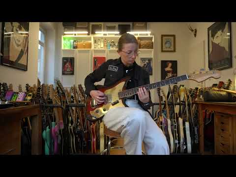 VIDEO! Teisco/Kawai shortscale bass 1968 made in Japan image 14