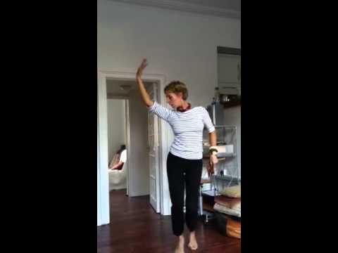 Dance, dance ili Igraj, igraj i samo igraj (especially on Hampstead)