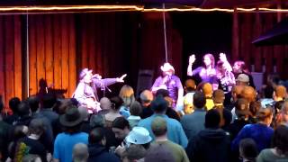 Les Claypool's Duo De Twang - "Pipeline" - Live 06-25-2013 - Lagunitas Brewing - Petaluma, CA