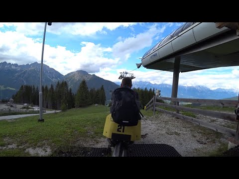 Sommerrodelbahn vollgas ohne zu bremsen!