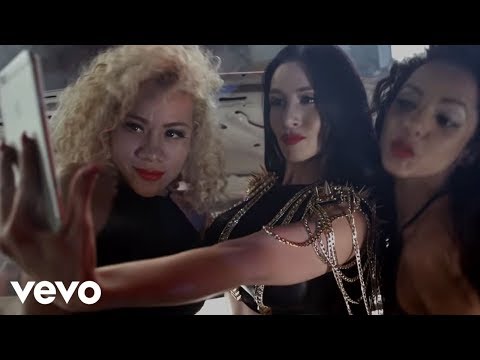 Diosa Canales - Sexy Dale (Official Video)