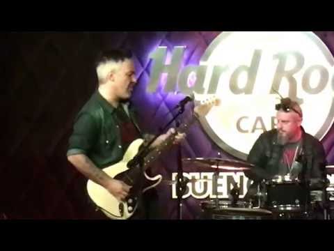 Hugo Mendez y Ariel Ferreyrola - Hard Rock Café - Jam 1