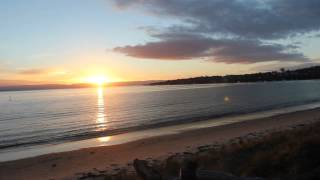 preview picture of video 'Sunset at Coles Bay, Freycinet National Park. Camping'