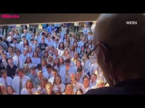 400 elever sjöng utanför sin cancersjuka lärares hem