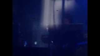 I Break Horses - Hearts (Live @ Wembley Arena, London, 21/11/13)