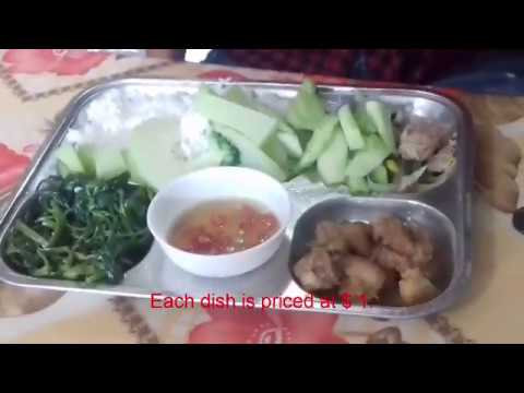 Lunch of Vietnamese workers