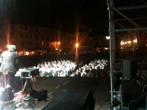 Branduardi finale " La pulce d'acqua"