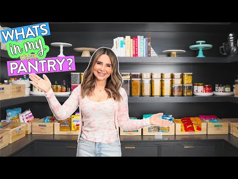 What's In My BIG Organized Pantry??