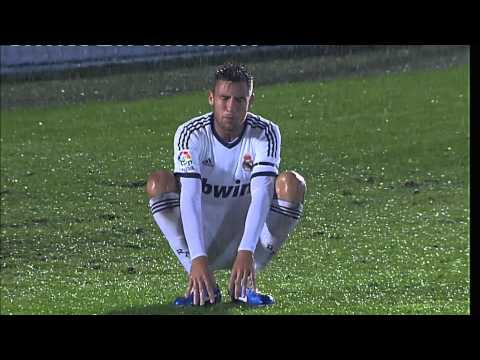 Gol de Iván González en propia puerta (1-2) en el Real Madrid Castilla - SD Ponferradina Jornada 7
