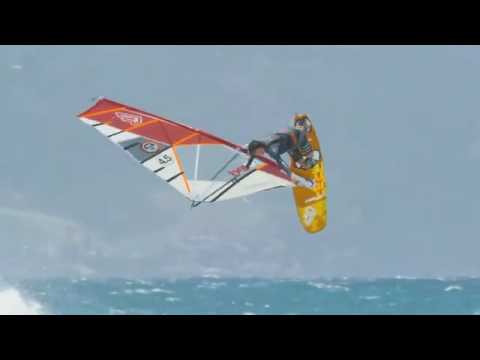 Victor Fernandez e42   2016 Men's PWA Wave World Champions SD