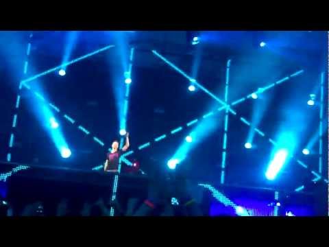 Arty - Need To Feel Hope @ ASOT550 (Beyond Wonderland 2012) Los Angeles