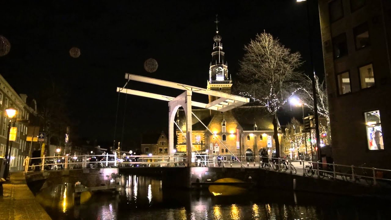 Sony HDR-PJ780 / HDR-PJ790 Night / Low Light Footage