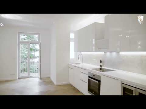 EGGER & GRAF: STYLISCHE 2-ZIMMER-ALTBAUWOHNUNG