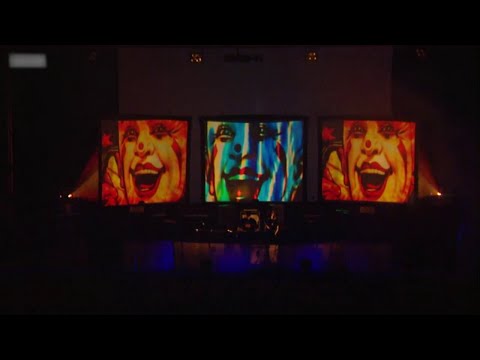 The Chemical Brothers - Live 1999/2000 (Surrender Tour)