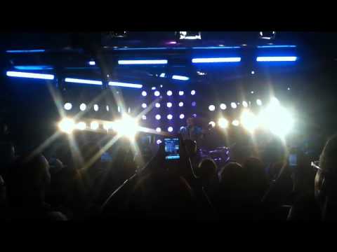 Phillip Phillips - iheartradio