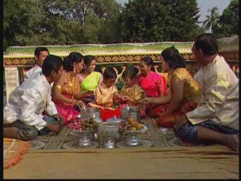 Ahso Kaesor Mealea - Ros Sereysothea