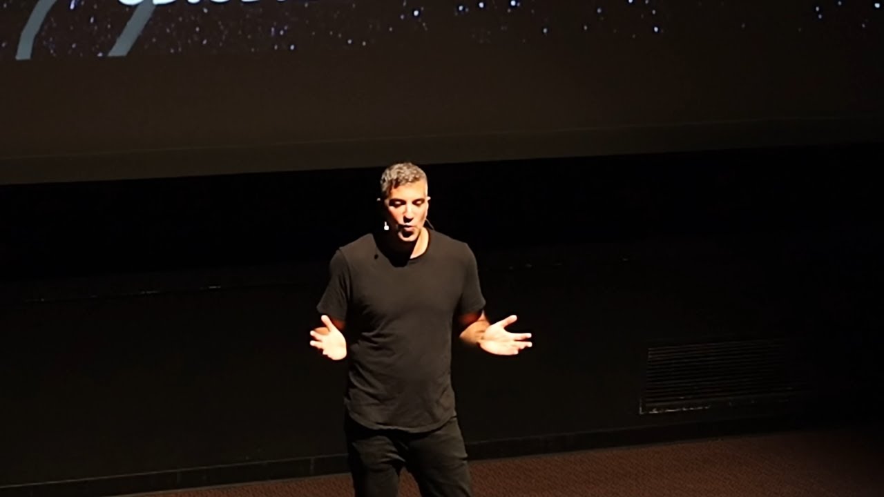 Frederick Pinto on stage