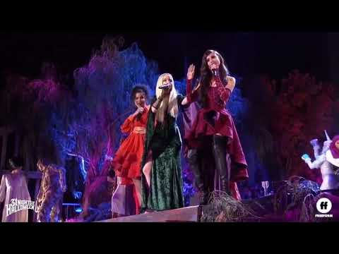 Dove Cameron, Jordan Sparks, and Sofia Carson singing at hocus pocus 2018