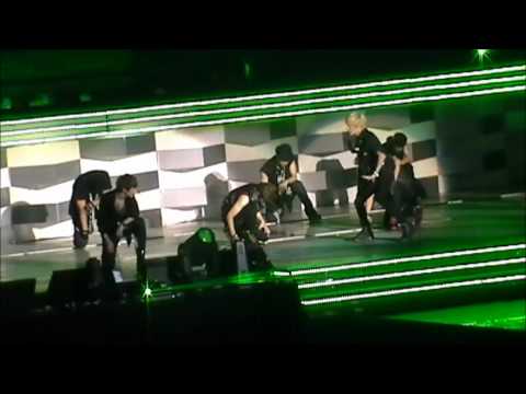 110910 SHINee Singapore Concert - Ring Ding Dong