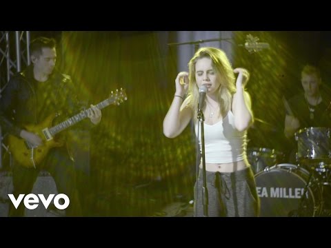 Bea Miller - Fire N Gold - Live in Studio (Vevo LIFT)