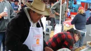 preview picture of video 'Carnitas Carmelo: ¡la comida más sabrosa de Quiroga y todo Michoacán!'